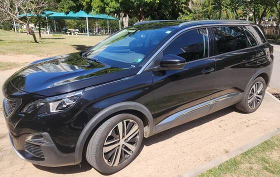 PEUGEOT 5008 1.6 GRIFFE PACK THP 16V GASOLINA 4P AUTOMÁTICO PEUGEOT 5008 1.6 GRIFFE PACK THP 16V GASOLINA 4P AUTOMÁTICO